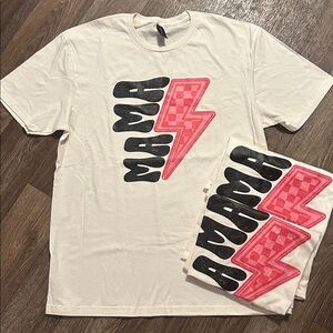 NWOT Gildan Softstyle Cream Mama Lightening Bolt Tee